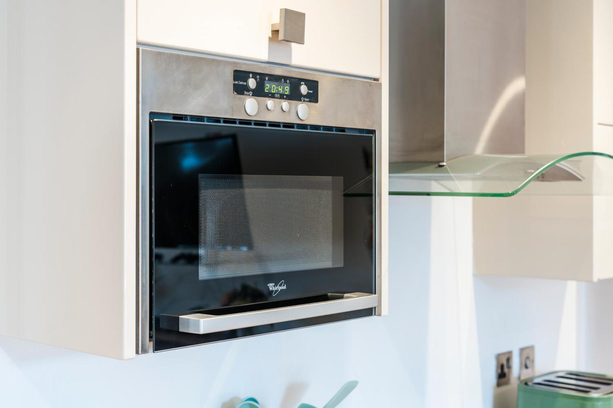 Cavern Quarters: City Centre Apartment by Garudy Serviced Apartments Liverpool Exterior photo