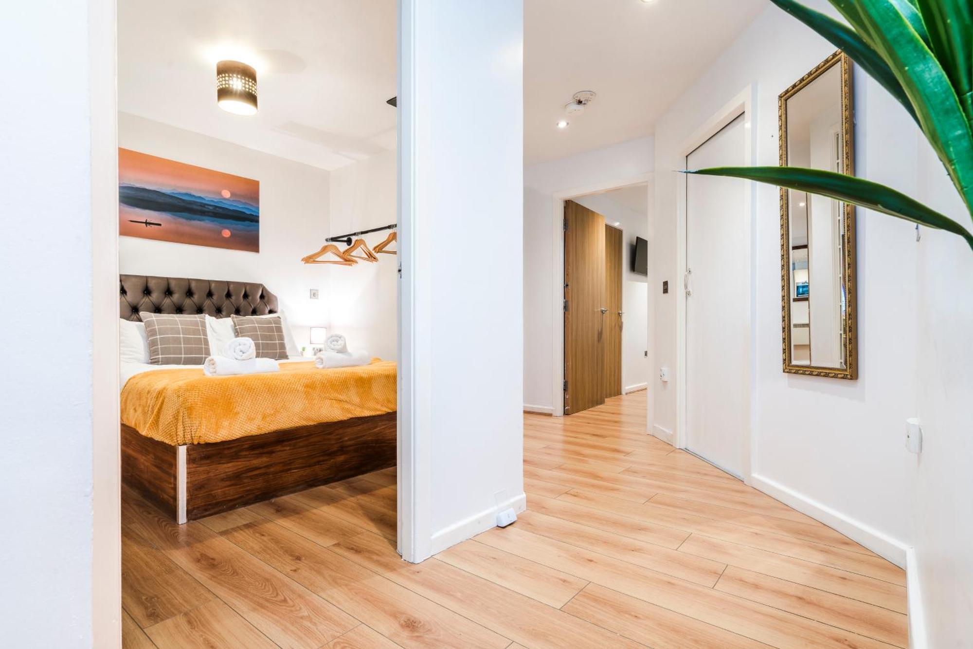 Cavern Quarters: City Centre Apartment by Garudy Serviced Apartments Liverpool Exterior photo